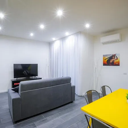 Games By Dimorra Aparthotel Naples